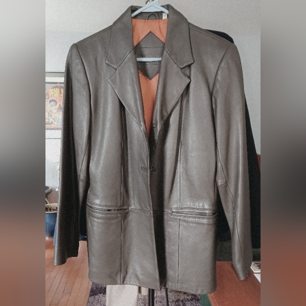 VINTAGE Like New - Brown Leather Jacket